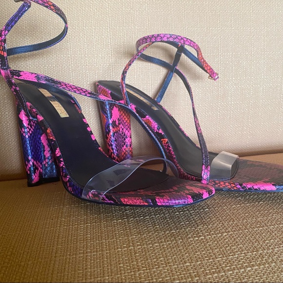 🌺🌺LILIANA SHOES🌺🌺 - Picture 1 of 7